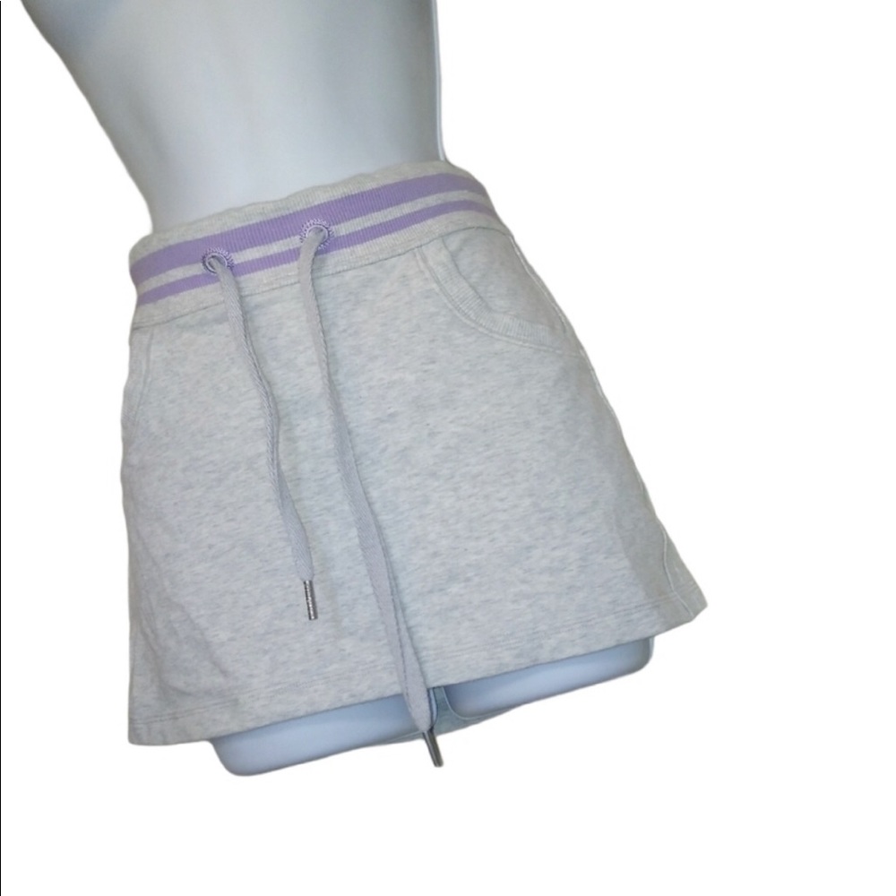 🍋 Size 2 lululemon athletics work out skirt